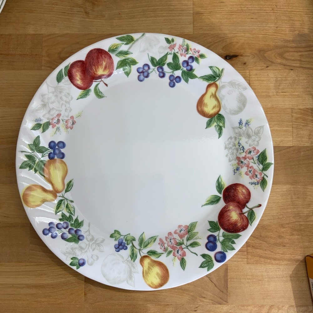 Corelle Chutney Fruit Salad Plates Retired